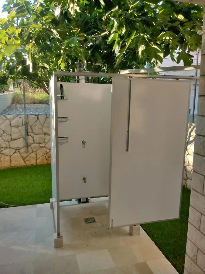 Apartment Elena Trogir